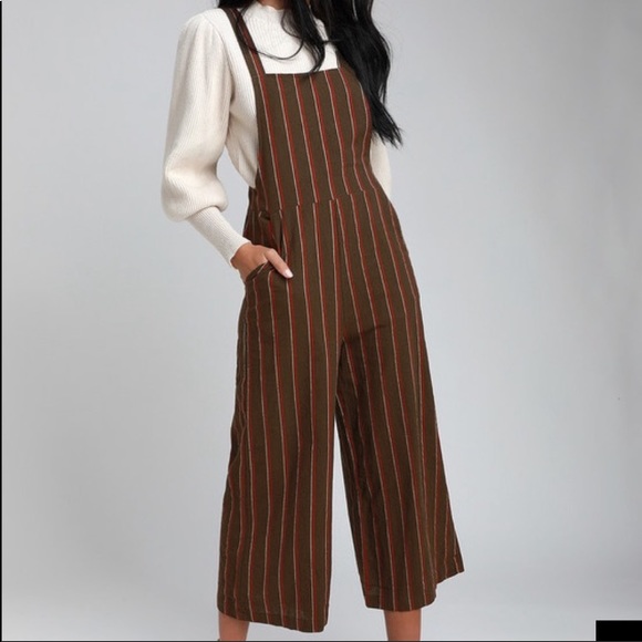 Lulus Pants - Lulus cropped wide leg striped cropped jumpsuit XS
